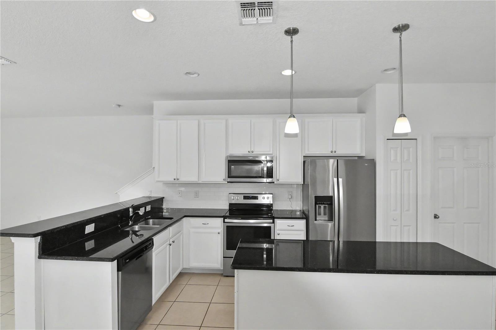 4240 GUMBO LIMBO DR, ORLANDO, FL, 32822