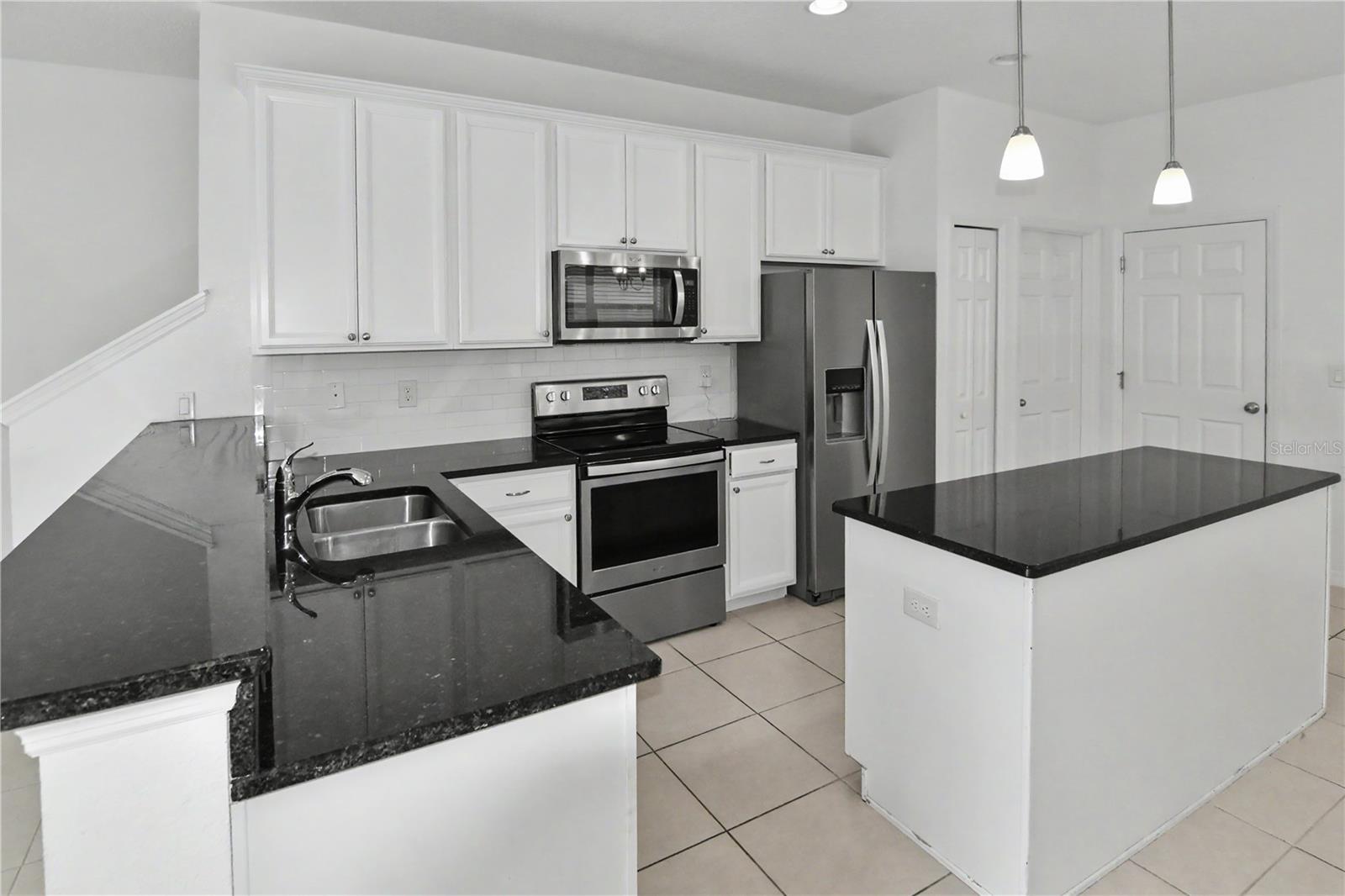 4240 GUMBO LIMBO DR, ORLANDO, FL, 32822