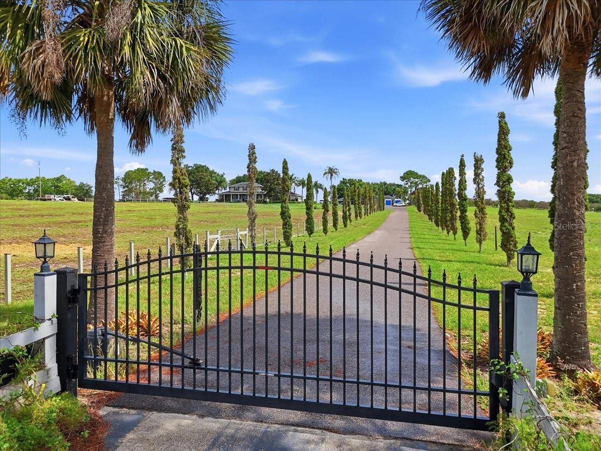 915 N CROOKED LAKE DR, BABSON PARK, FL, 33827