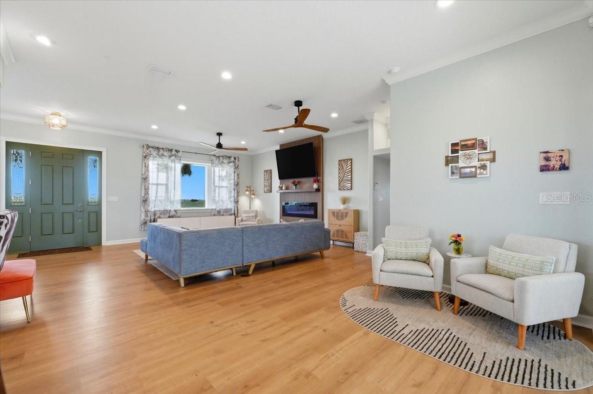 915 N CROOKED LAKE DR, BABSON PARK, FL, 33827