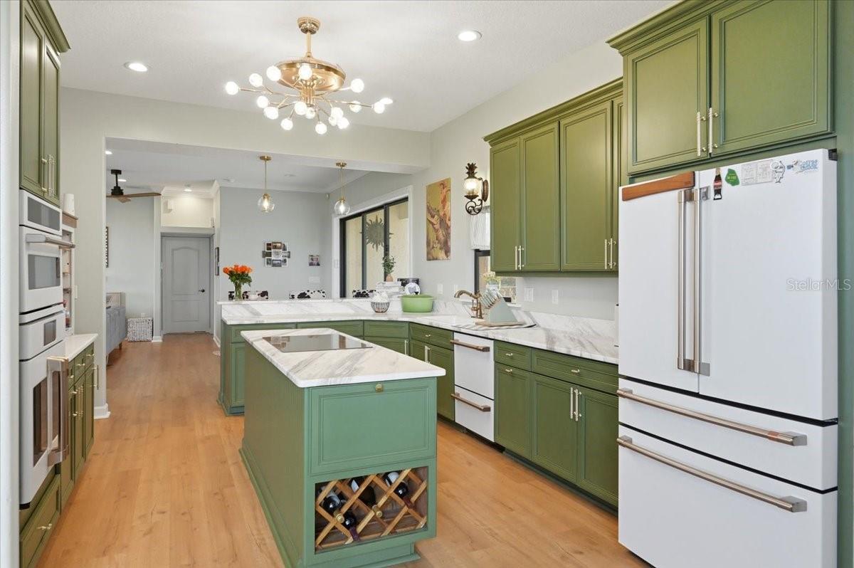 915 N CROOKED LAKE DR, BABSON PARK, FL, 33827