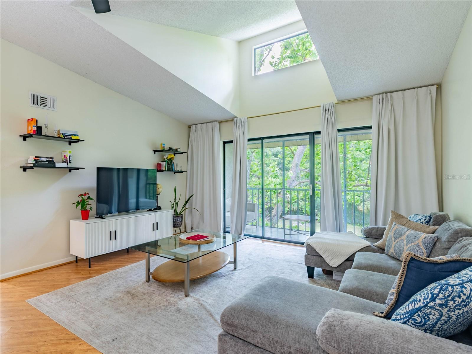 3232 LAKE PINE WAY E #F3, TARPON SPRINGS, FL, 34688