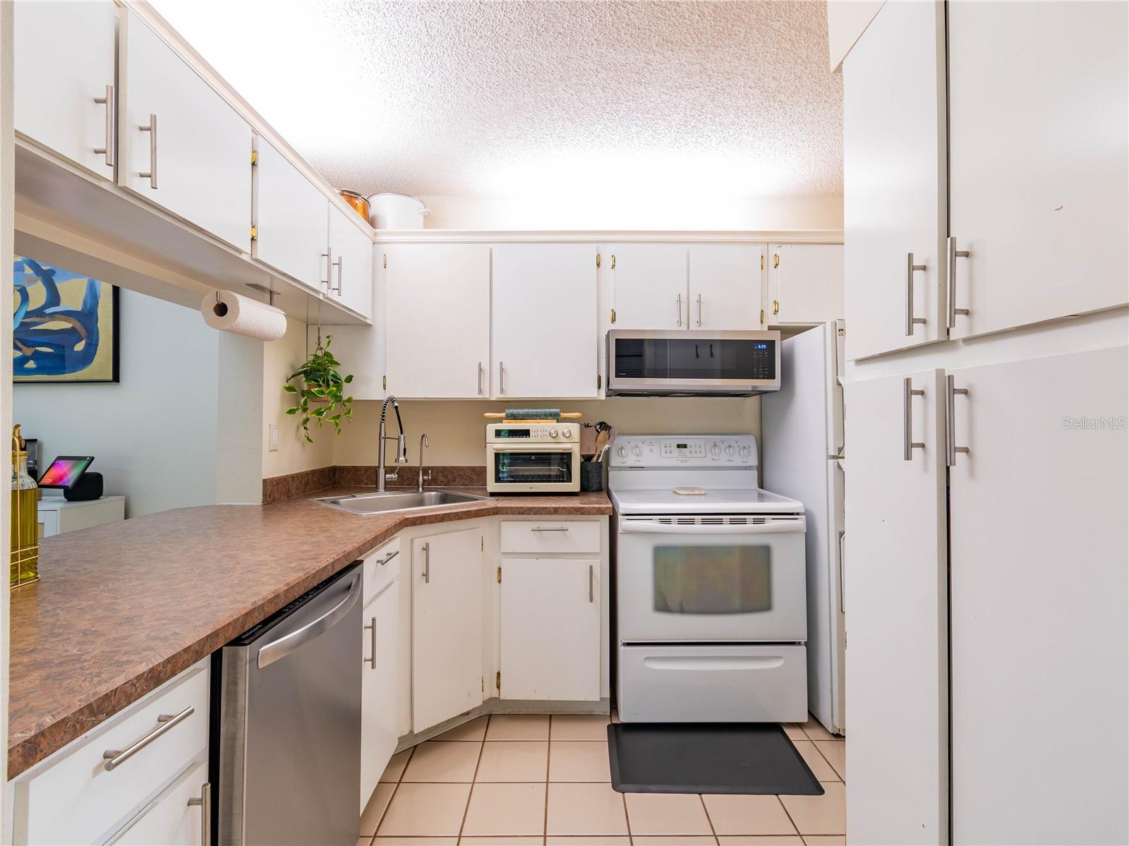 3232 LAKE PINE WAY E #F3, TARPON SPRINGS, FL, 34688