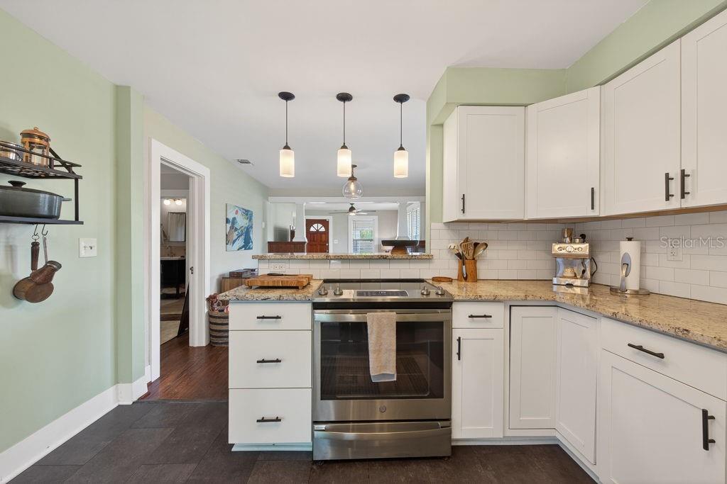 413 W NORTH BAY ST, TAMPA, FL, 33603