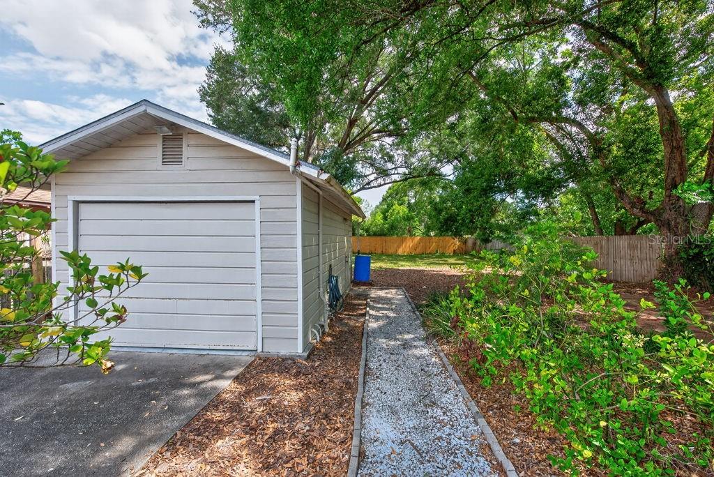 413 W NORTH BAY ST, TAMPA, FL, 33603