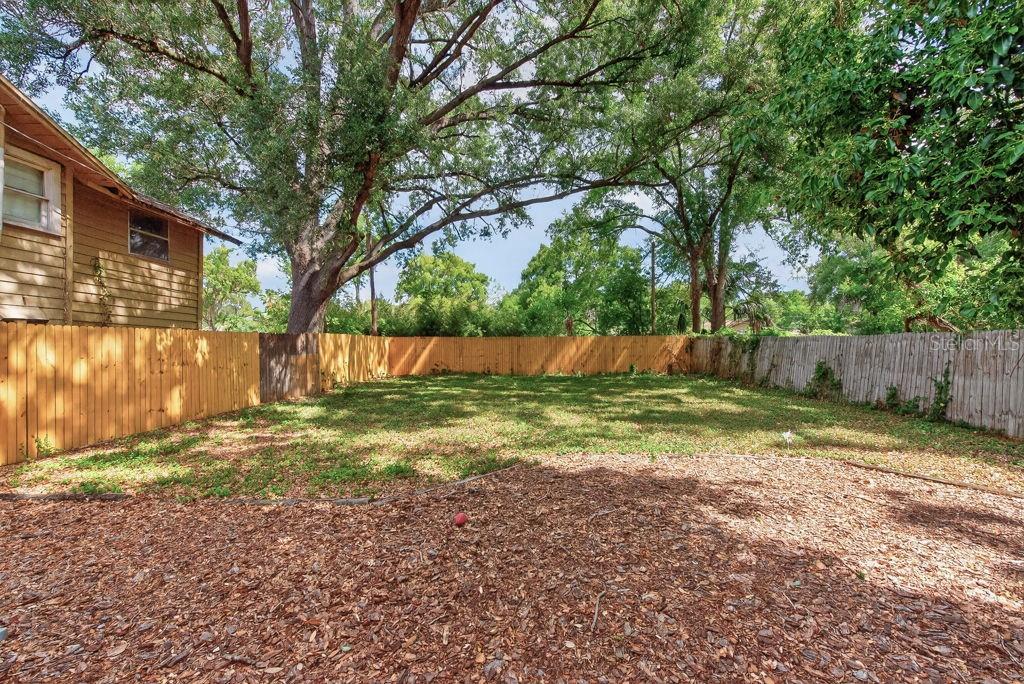 413 W NORTH BAY ST, TAMPA, FL, 33603