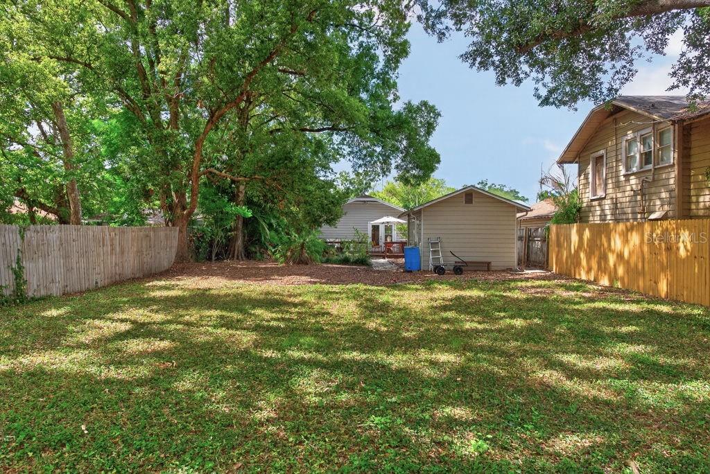 413 W NORTH BAY ST, TAMPA, FL, 33603
