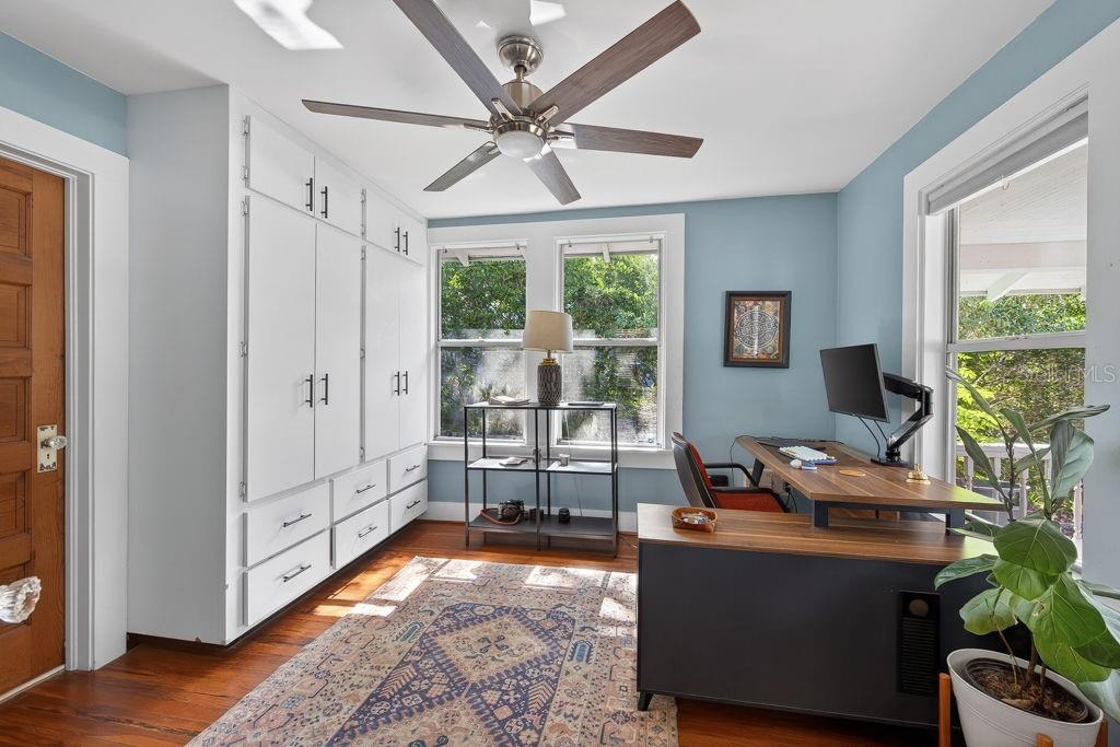 413 W NORTH BAY ST, TAMPA, FL, 33603