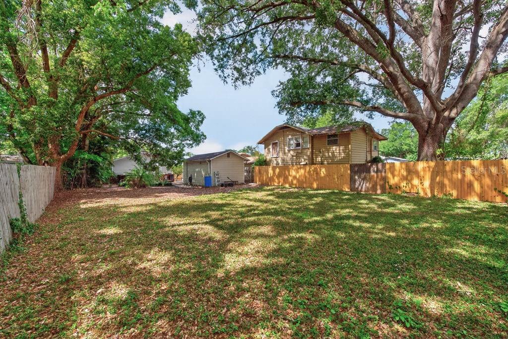 413 W NORTH BAY ST, TAMPA, FL, 33603