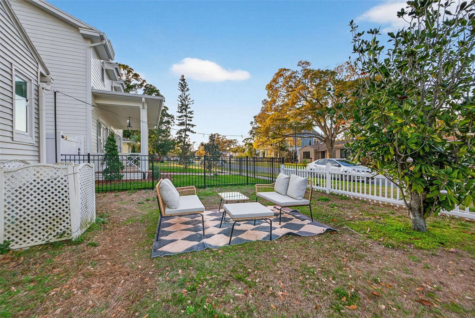 500 35TH AVE N, ST PETERSBURG, FL, 33704