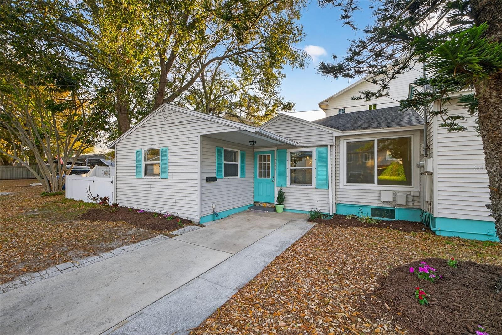 500 35TH AVE N, ST PETERSBURG, FL, 33704