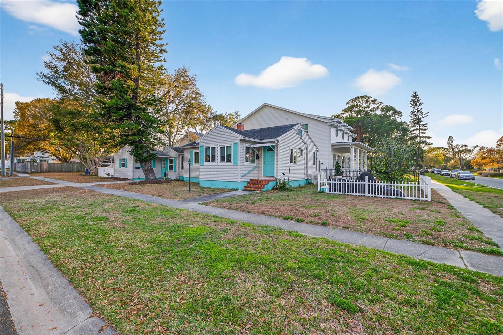 500 35TH AVE N, ST PETERSBURG, FL, 33704