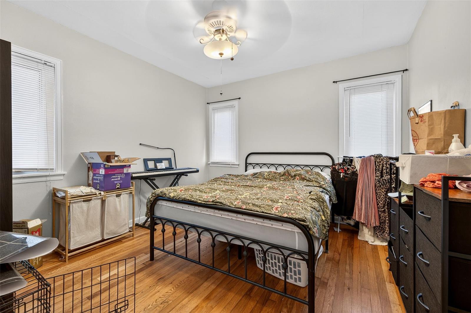 500 35TH AVE N, ST PETERSBURG, FL, 33704