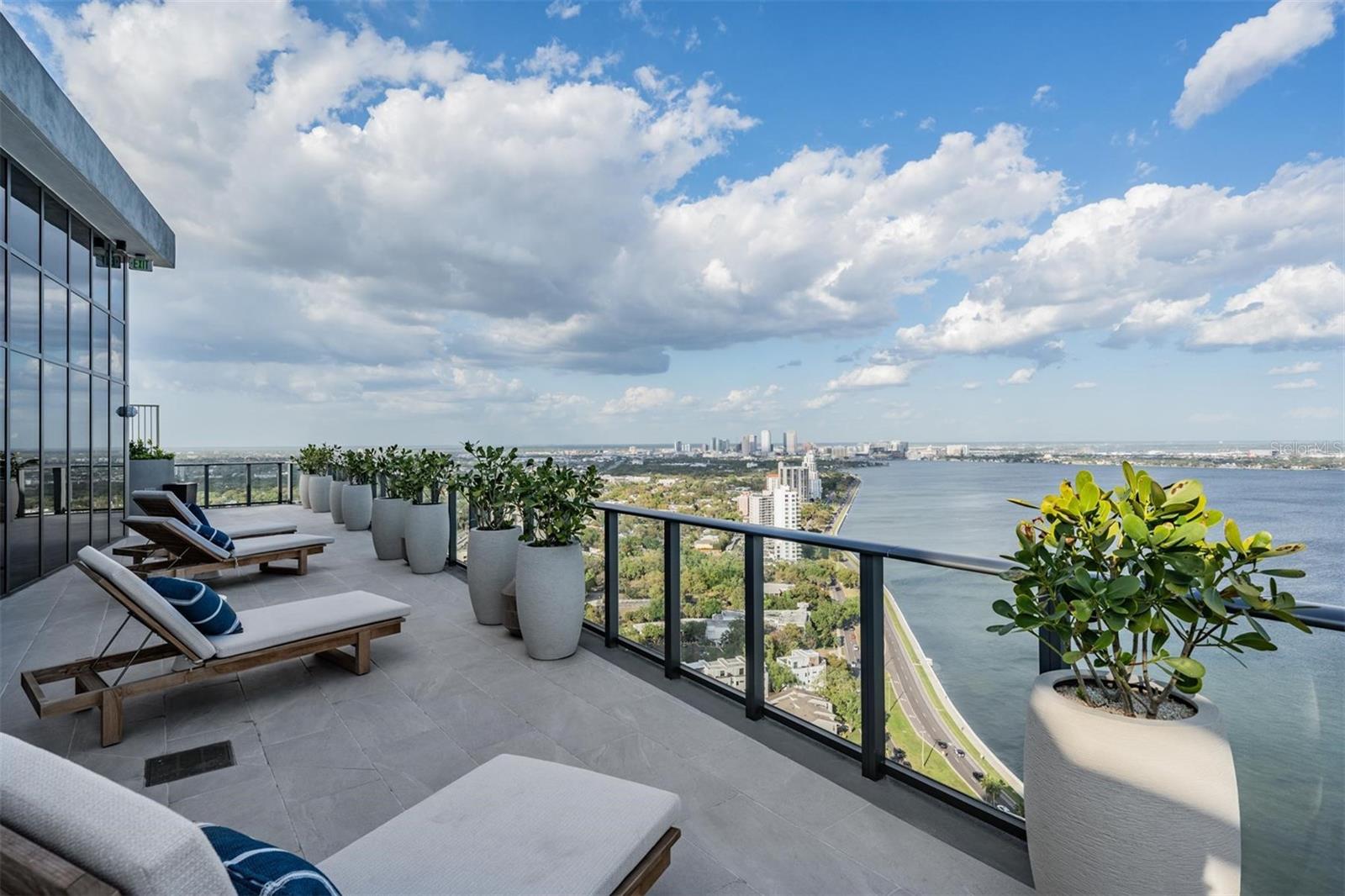 3015 S YSABELLA AVE #2003, TAMPA, FL, 33629