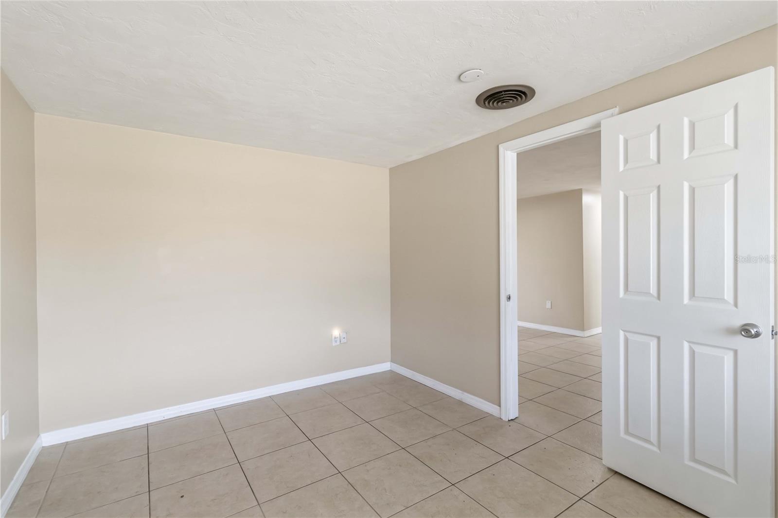3170 EDEN MILLS DR, SARASOTA, FL, 34237