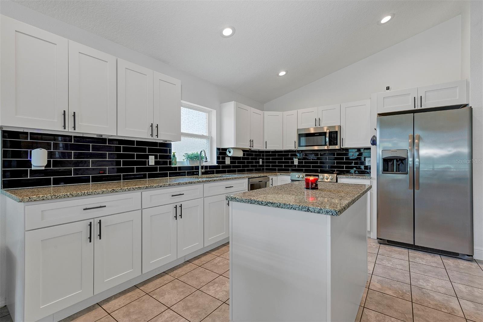 1520 BAYWOOD VILLAGE CT, MOUNT DORA, FL, 32757