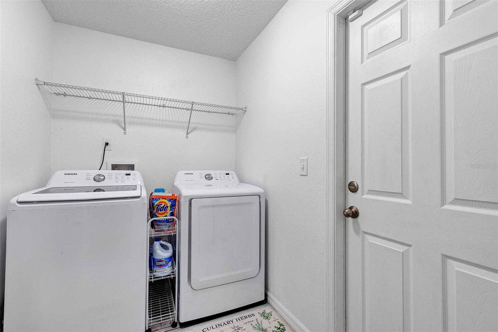 1520 BAYWOOD VILLAGE CT, MOUNT DORA, FL, 32757