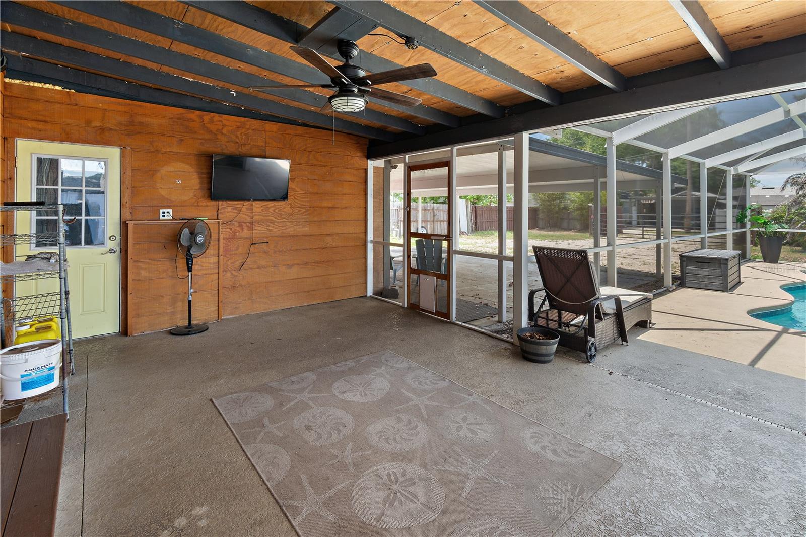 407 E POLK AVE, LAKE WALES, FL, 33853