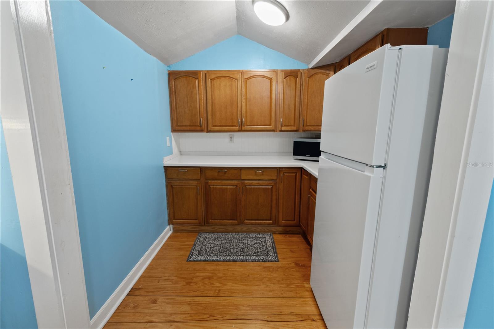 407 E POLK AVE, LAKE WALES, FL, 33853