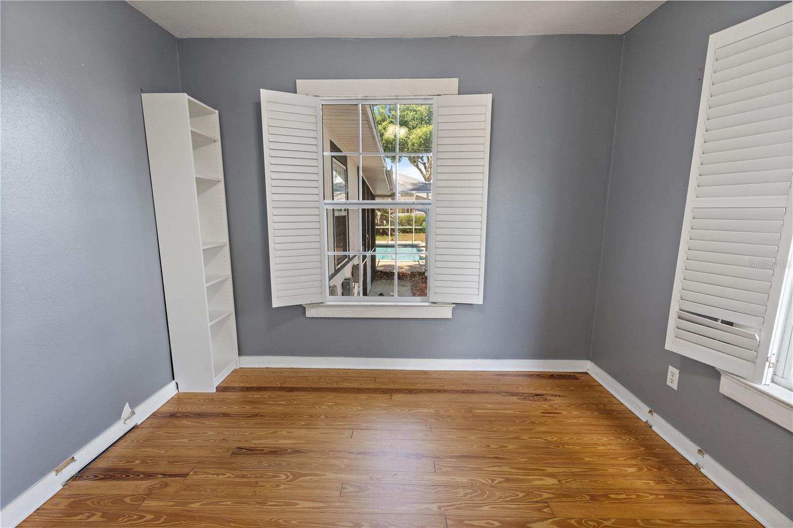 407 E POLK AVE, LAKE WALES, FL, 33853