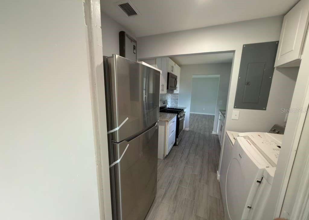 2096 W ATMORE CIR, DELTONA, FL, 32725