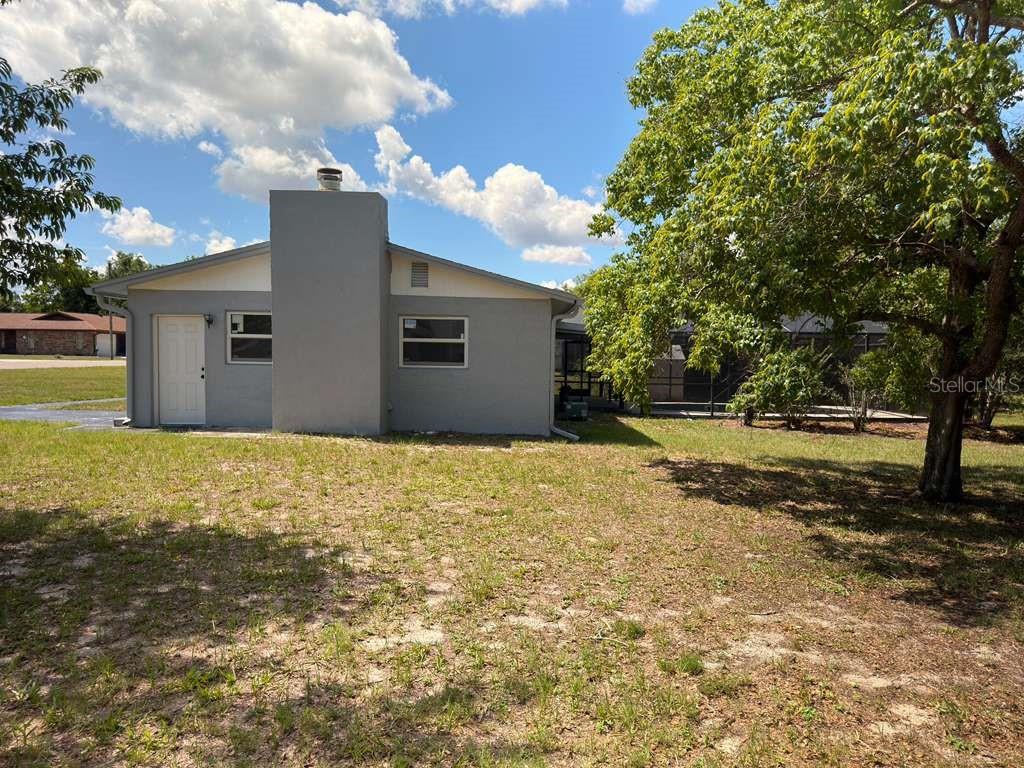 2096 W ATMORE CIR, DELTONA, FL, 32725