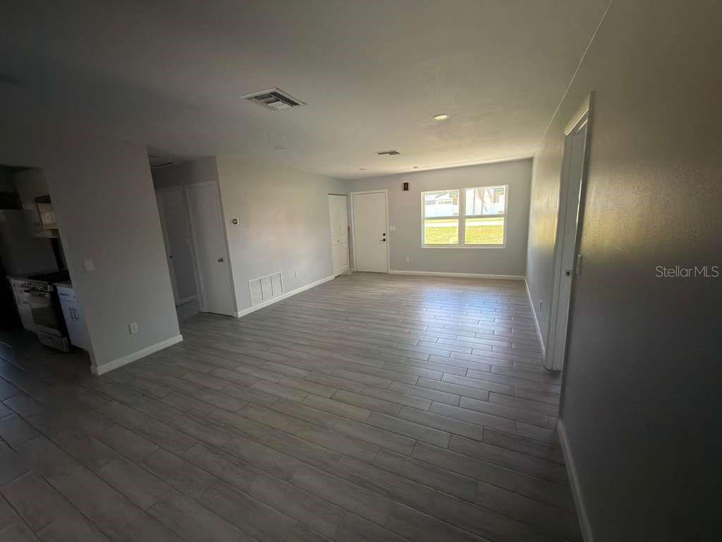 2096 W ATMORE CIR, DELTONA, FL, 32725