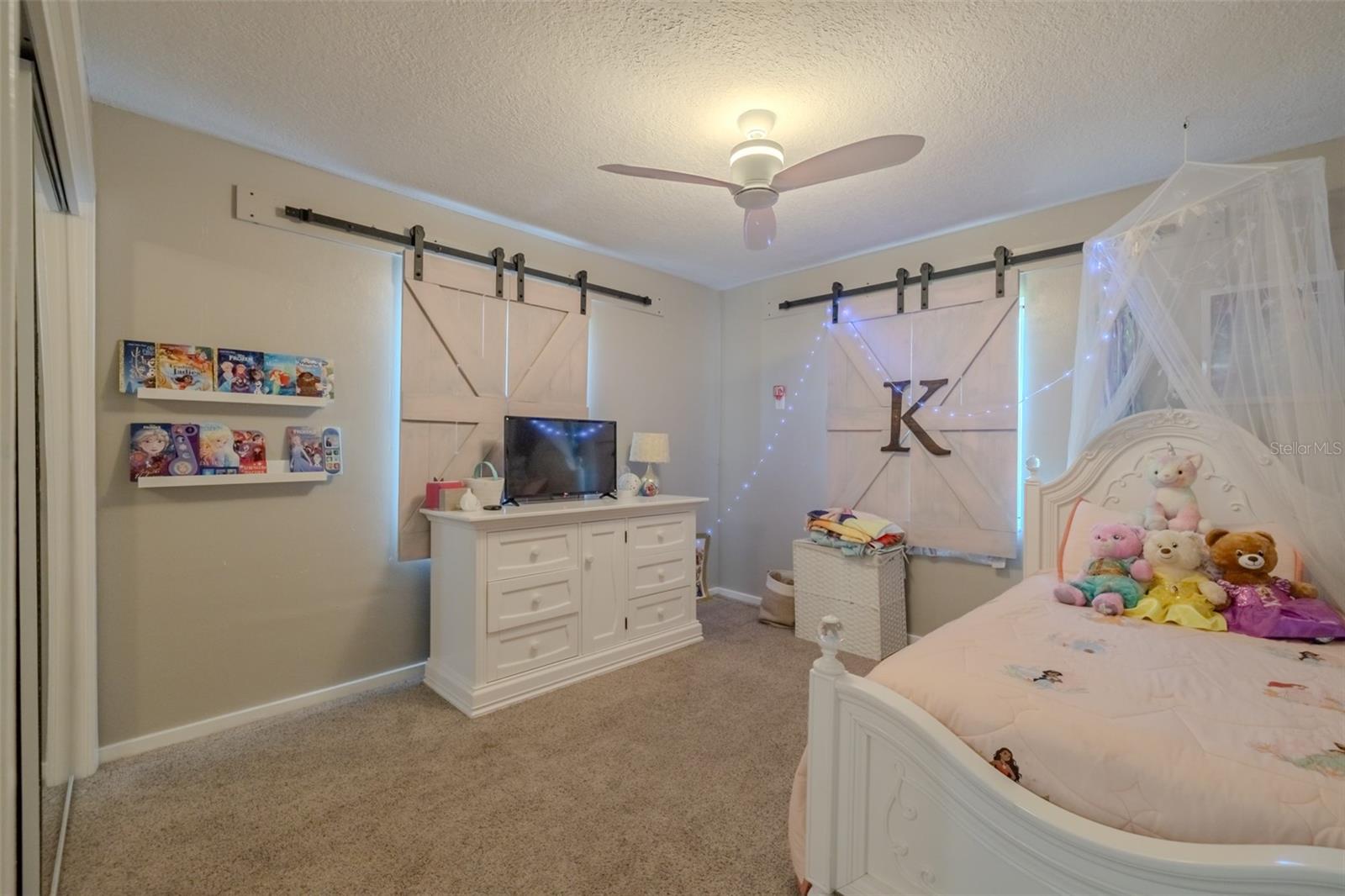 2532 LAKE ELLEN LN, TAMPA, FL, 33618