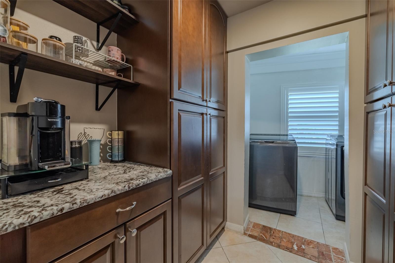 2532 LAKE ELLEN LN, TAMPA, FL, 33618