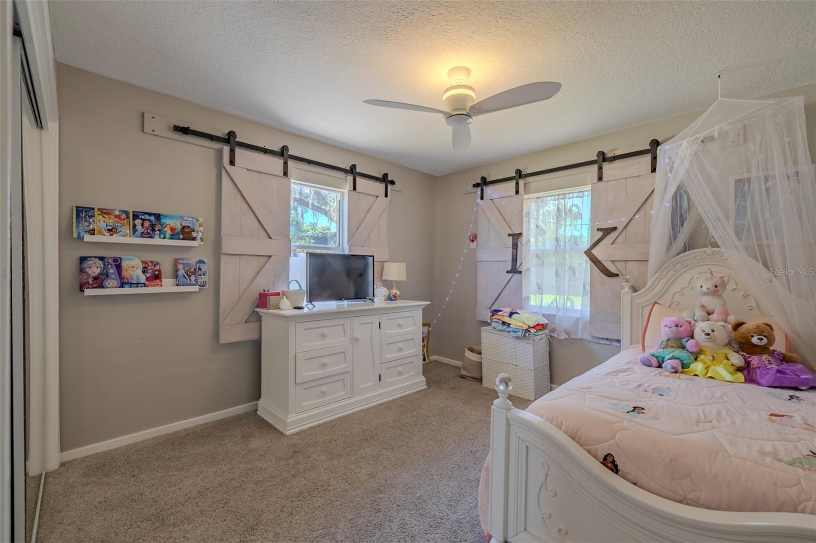 2532 LAKE ELLEN LN, TAMPA, FL, 33618