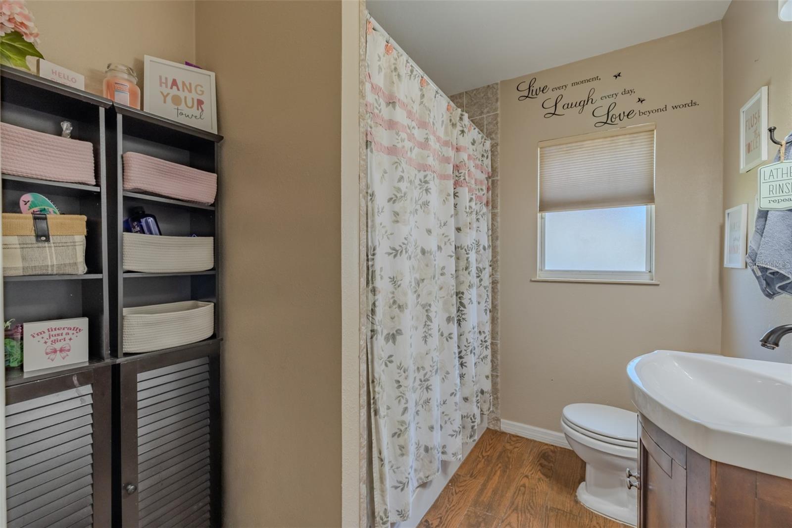 2532 LAKE ELLEN LN, TAMPA, FL, 33618