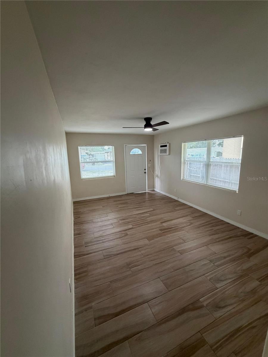 CLEARWATER, FL, 33755