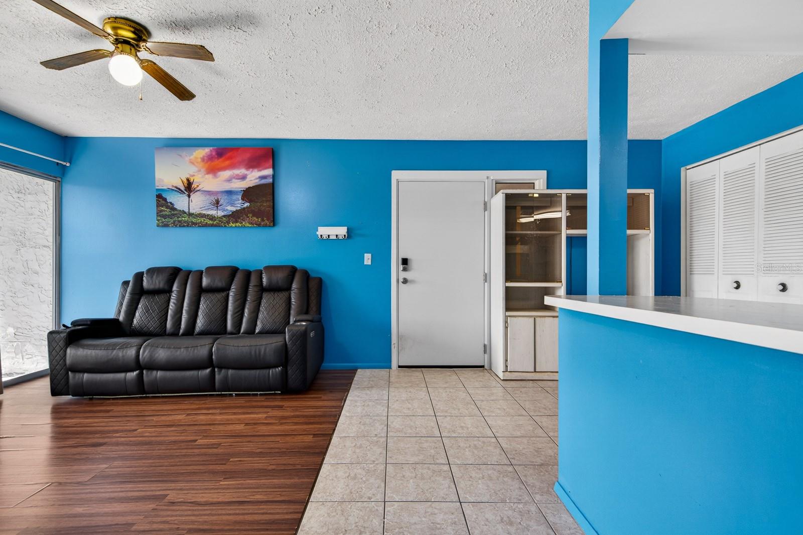 8602 CHAMPLAIN CT #93, TAMPA, FL, 33614