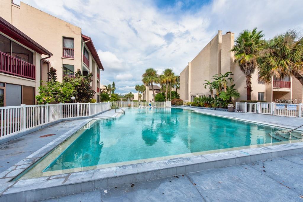 8602 CHAMPLAIN CT #93, TAMPA, FL, 33614