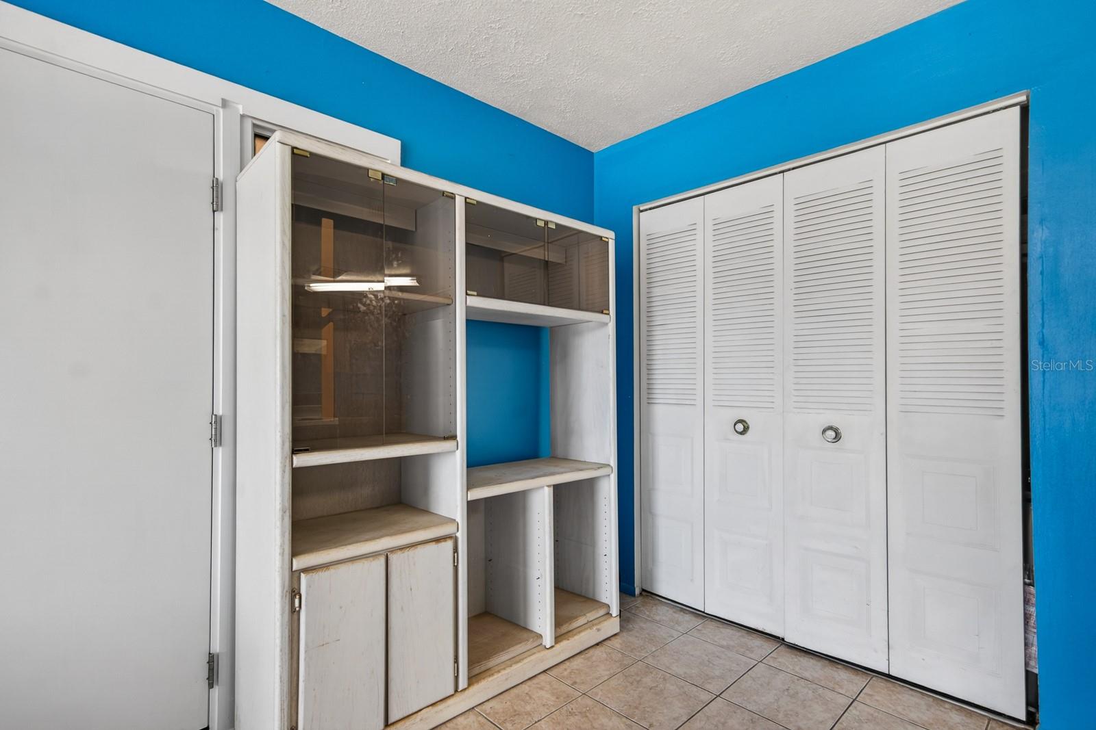 8602 CHAMPLAIN CT #93, TAMPA, FL, 33614