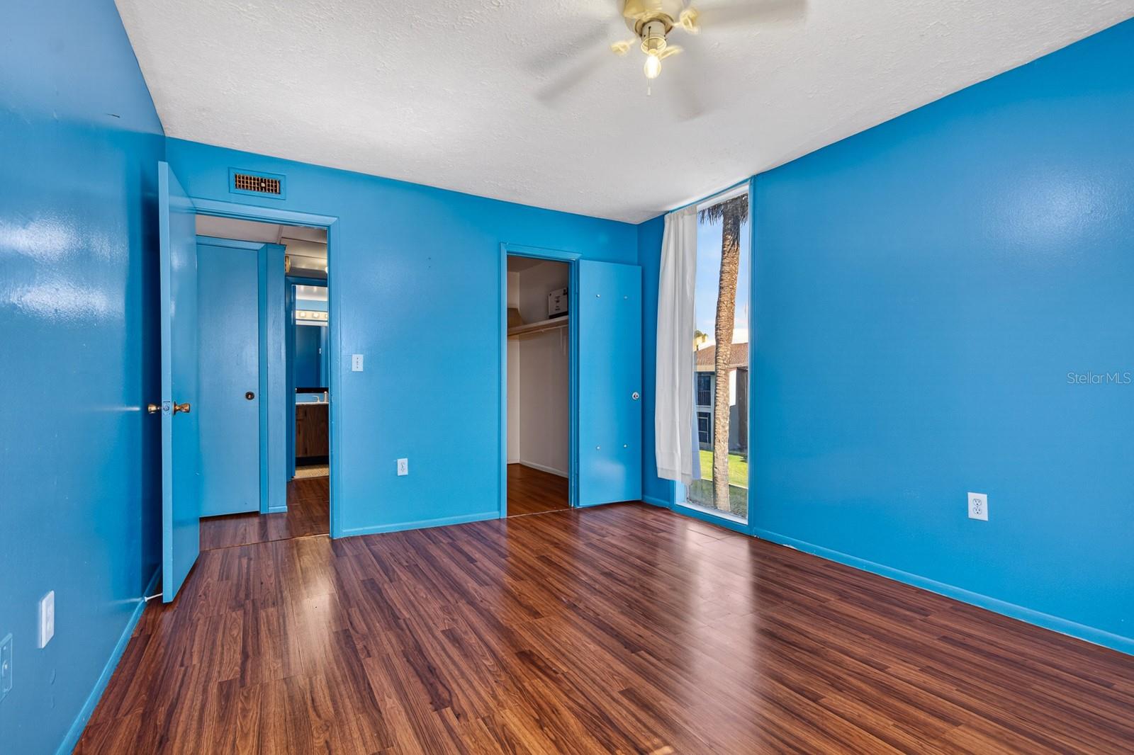 8602 CHAMPLAIN CT #93, TAMPA, FL, 33614