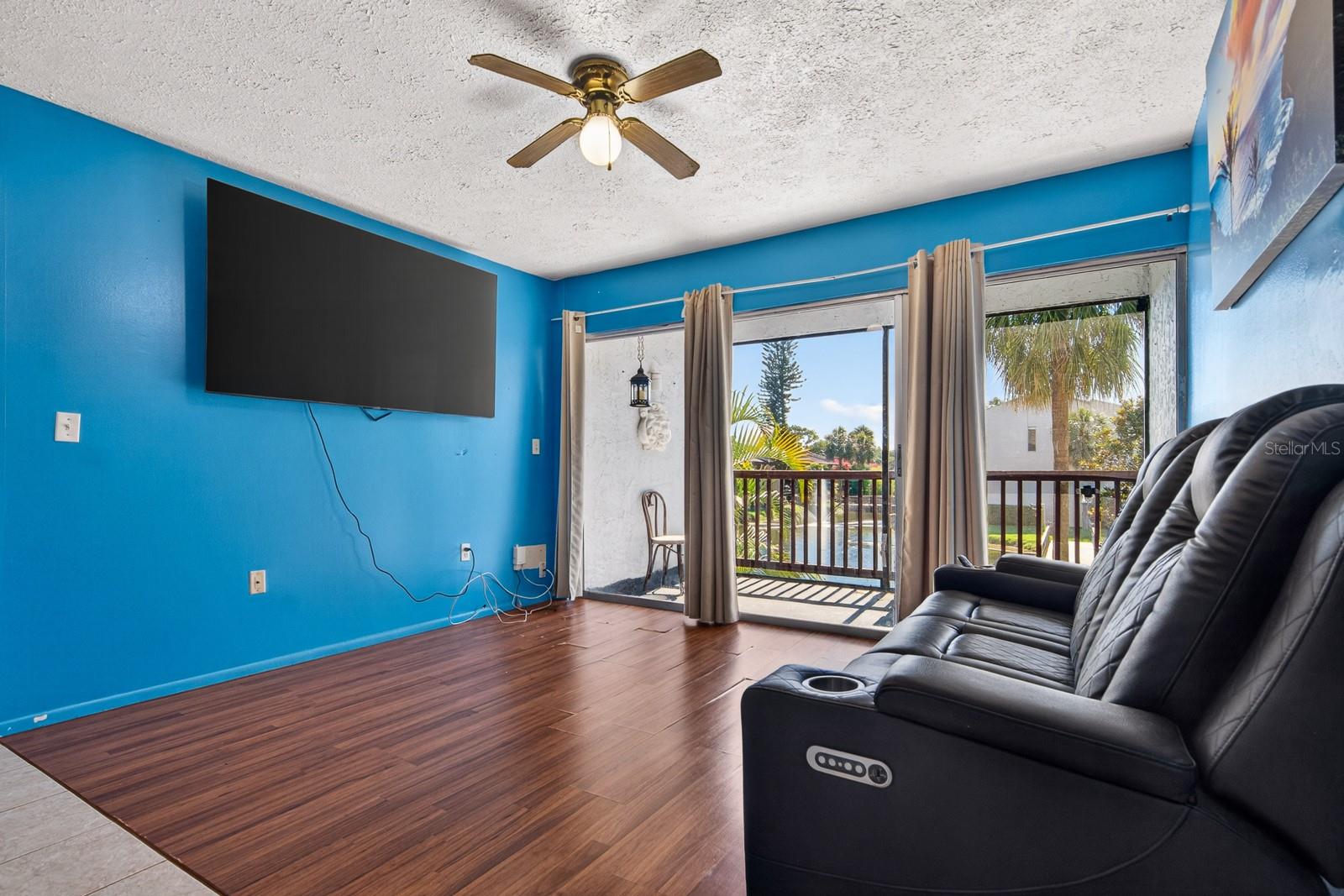 8602 CHAMPLAIN CT #93, TAMPA, FL, 33614