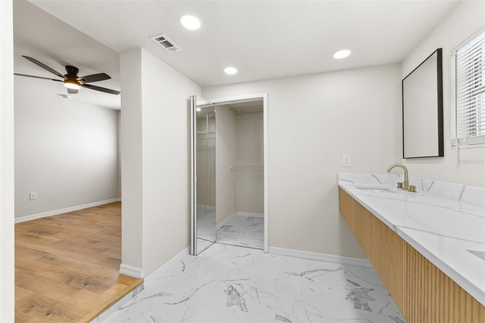 6451 SHENANDOAH WAY, ORLANDO, FL, 32807
