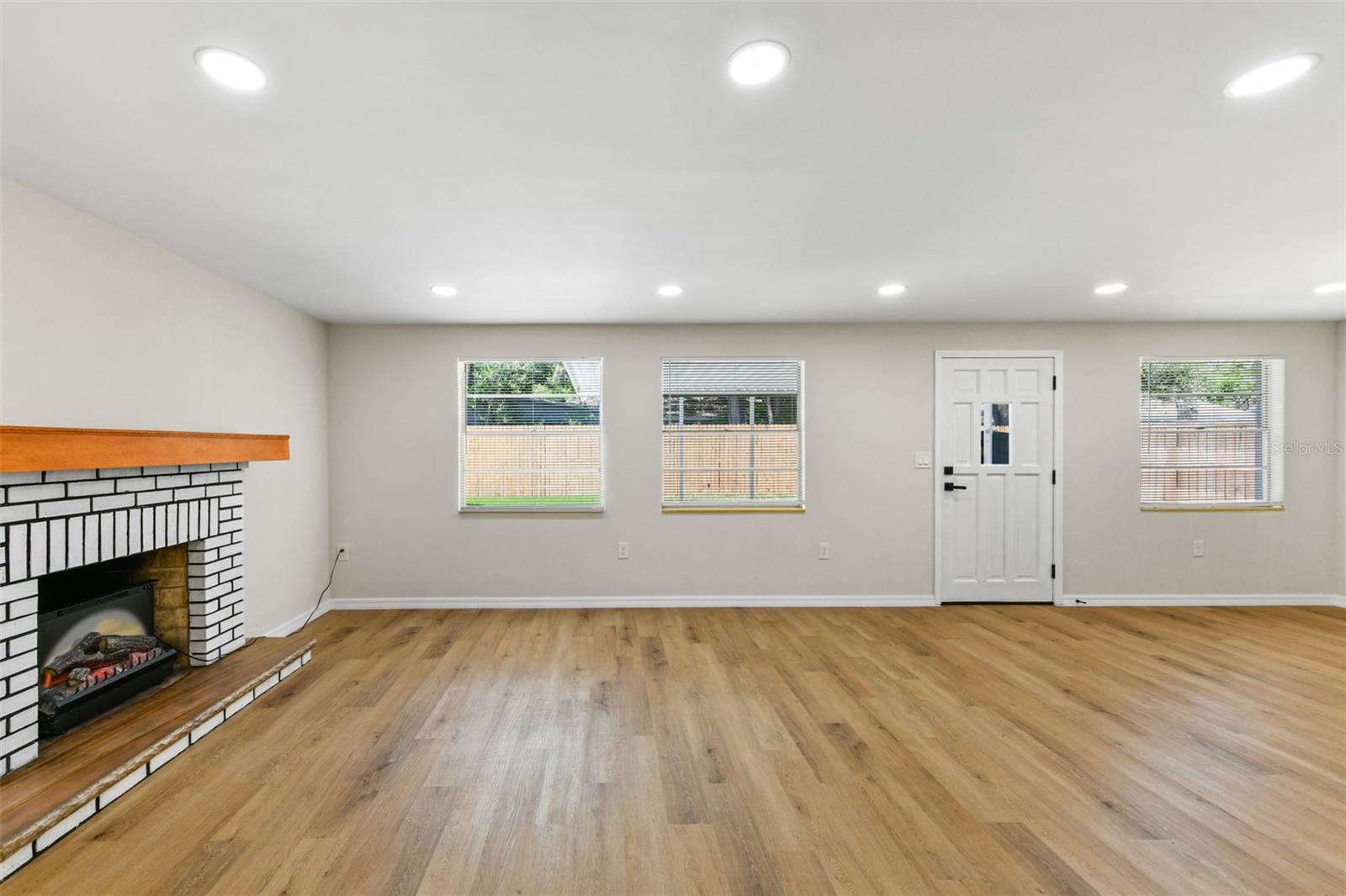 6451 SHENANDOAH WAY, ORLANDO, FL, 32807