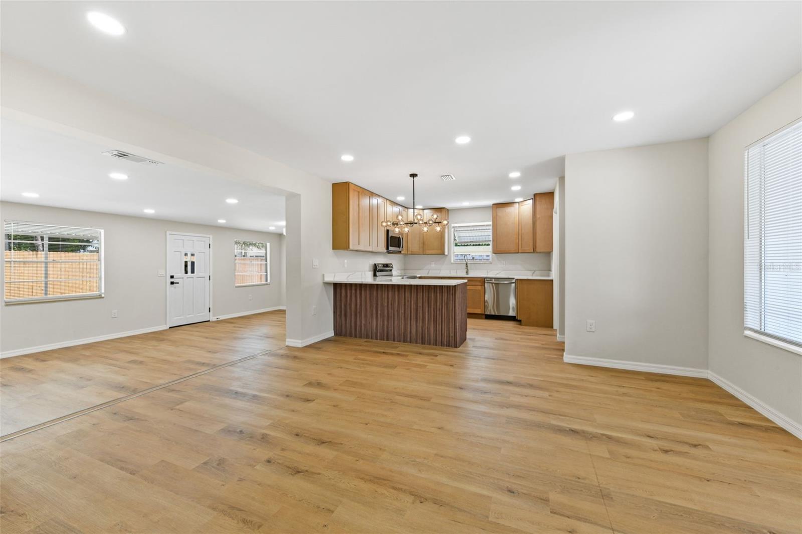 6451 SHENANDOAH WAY, ORLANDO, FL, 32807