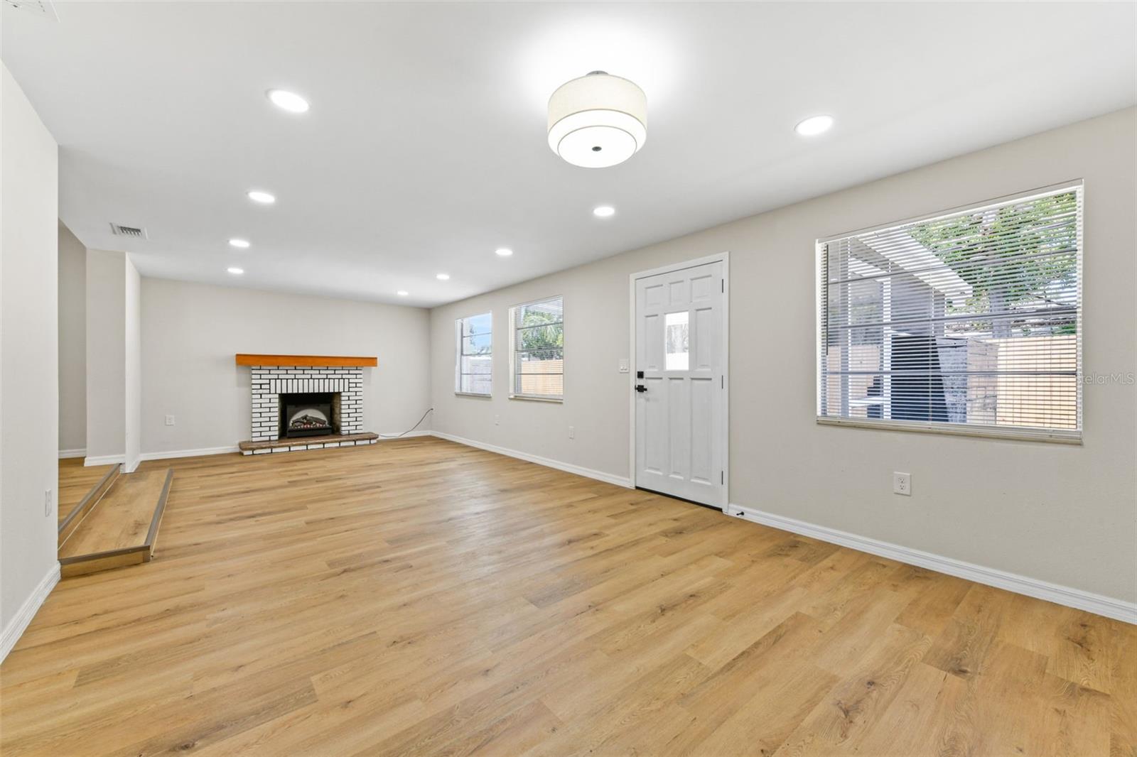 6451 SHENANDOAH WAY, ORLANDO, FL, 32807