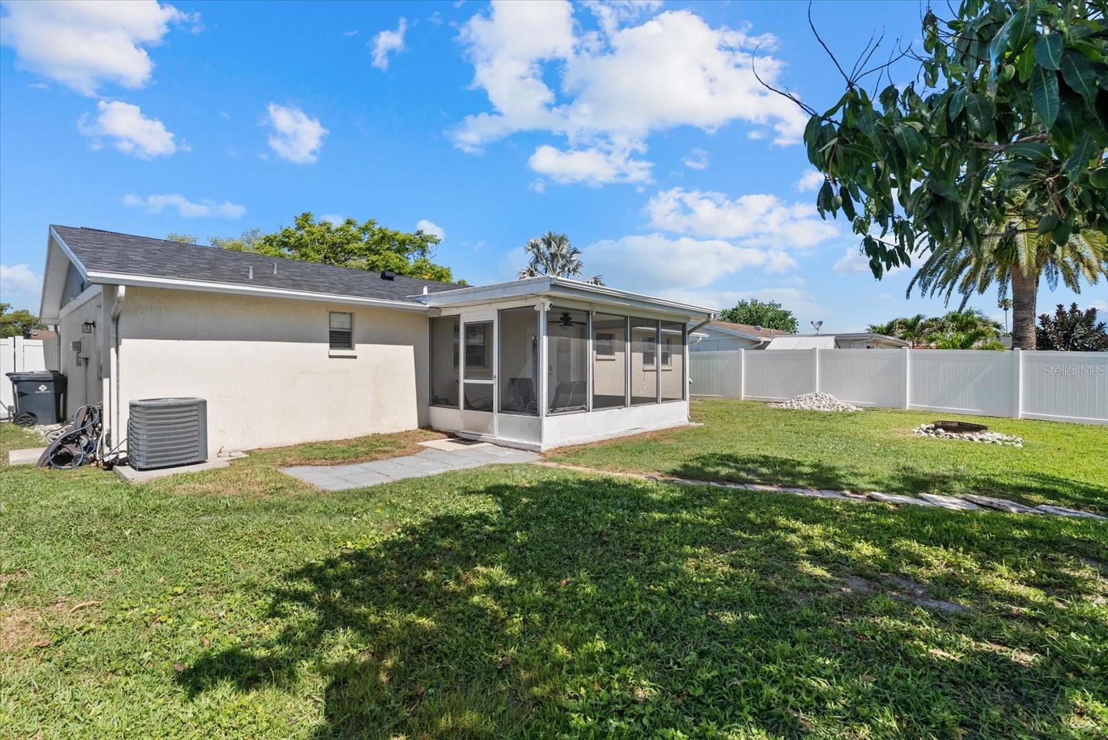 2146 SOCIETY DR, HOLIDAY, FL, 34691