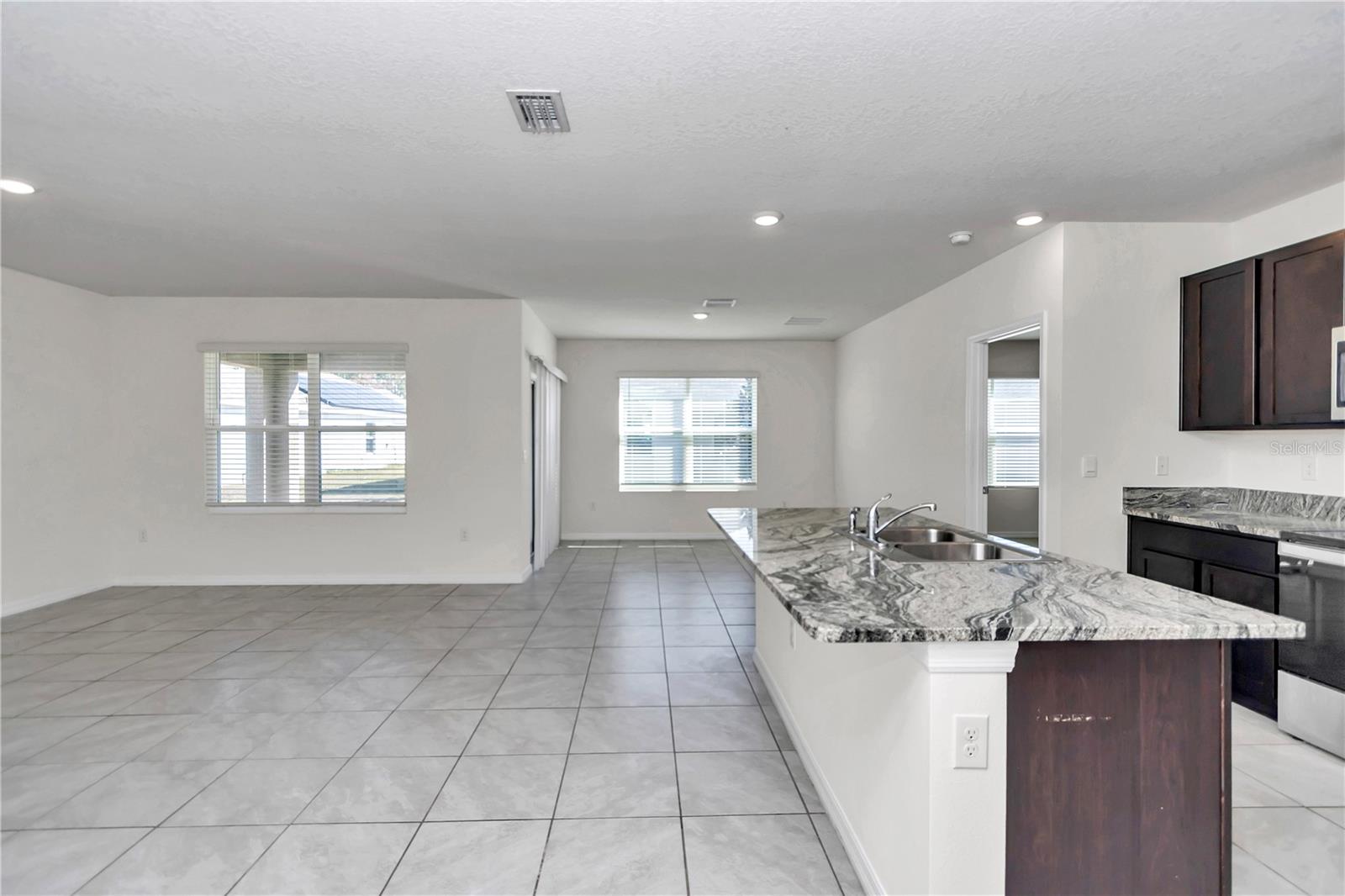 27 HICKORY COURSE LN, OCALA, FL, 34472
