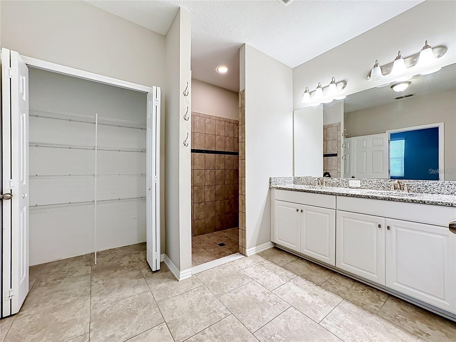 11437 AMAPOLA BLOOM CT, RIVERVIEW, FL, 33579