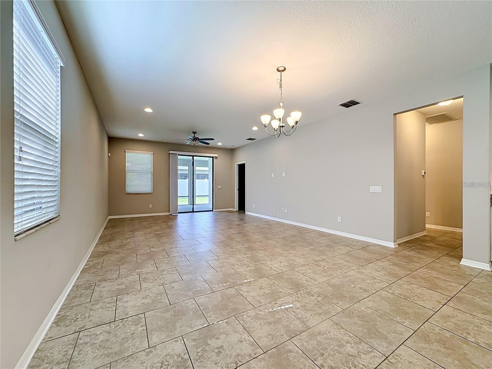 11437 AMAPOLA BLOOM CT, RIVERVIEW, FL, 33579