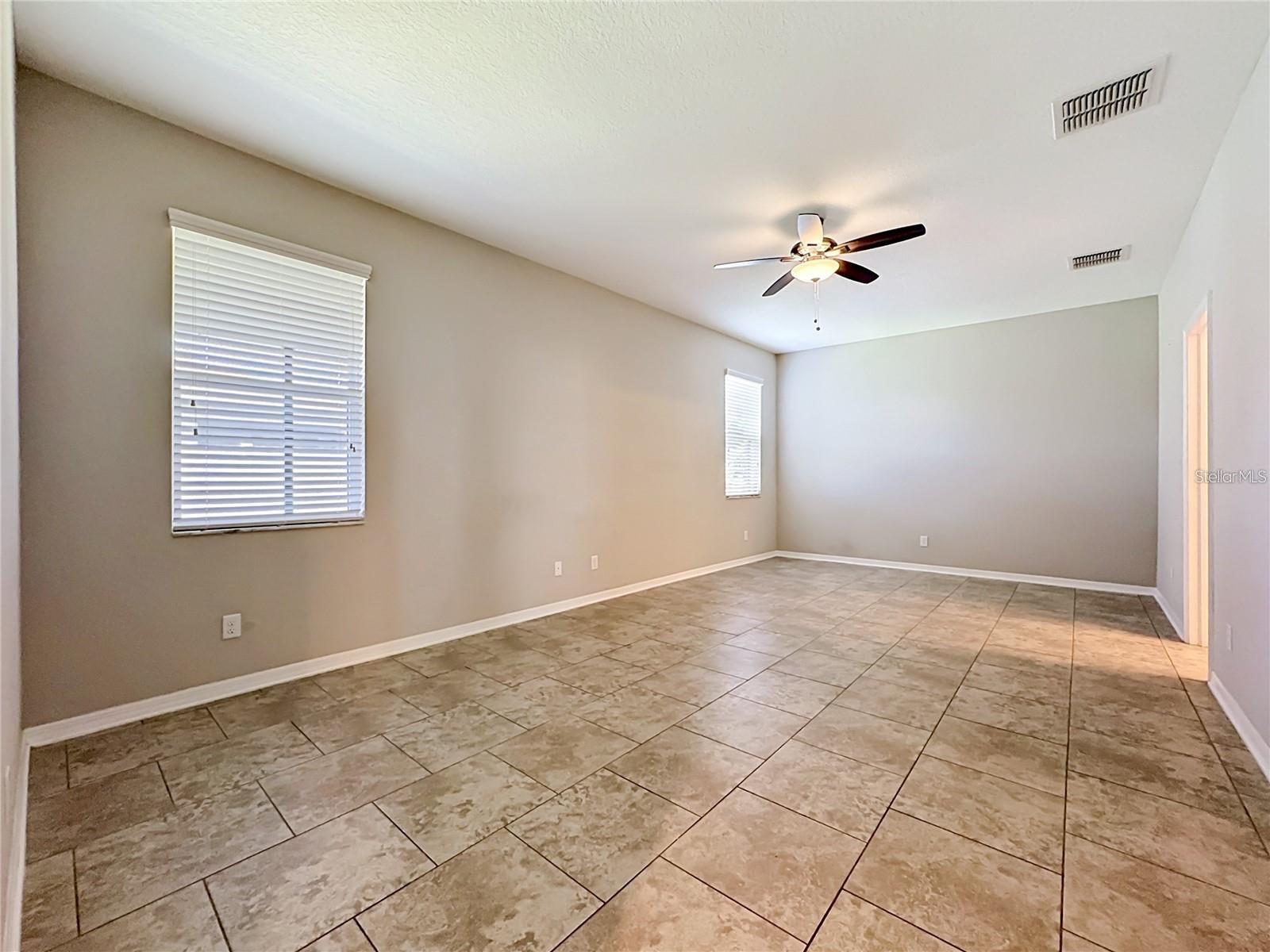 11437 AMAPOLA BLOOM CT, RIVERVIEW, FL, 33579