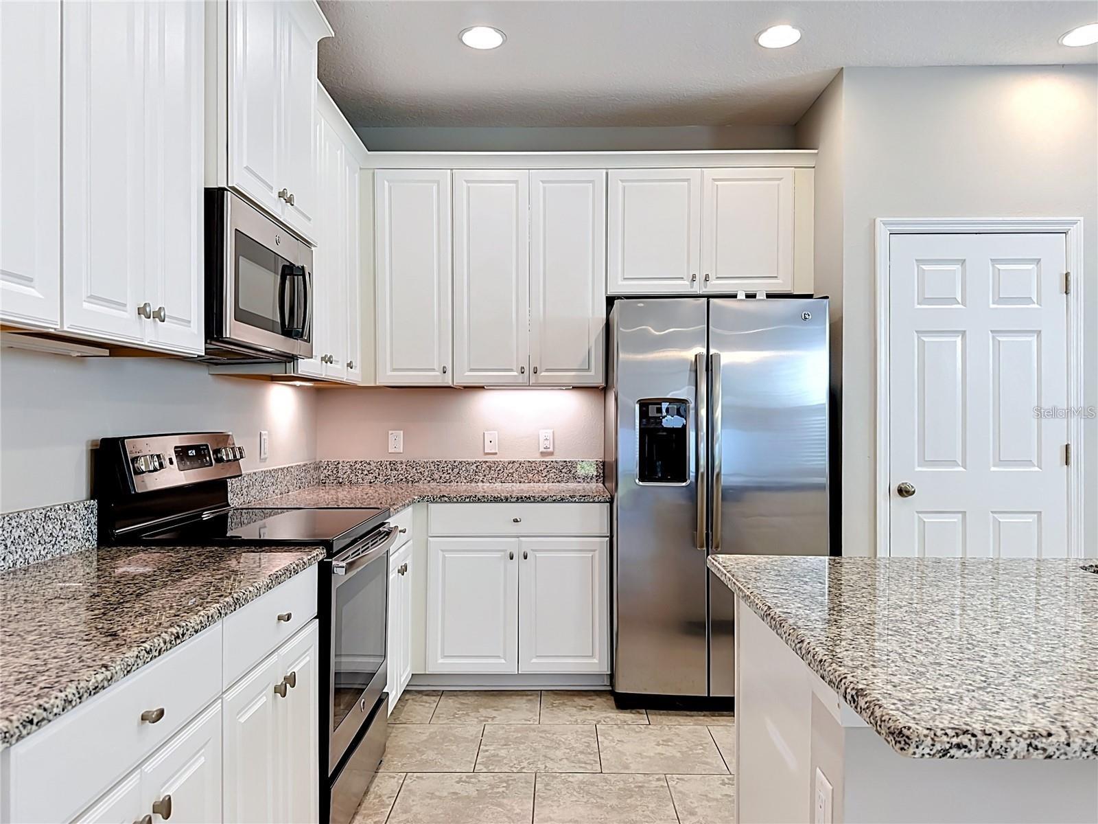 11437 AMAPOLA BLOOM CT, RIVERVIEW, FL, 33579