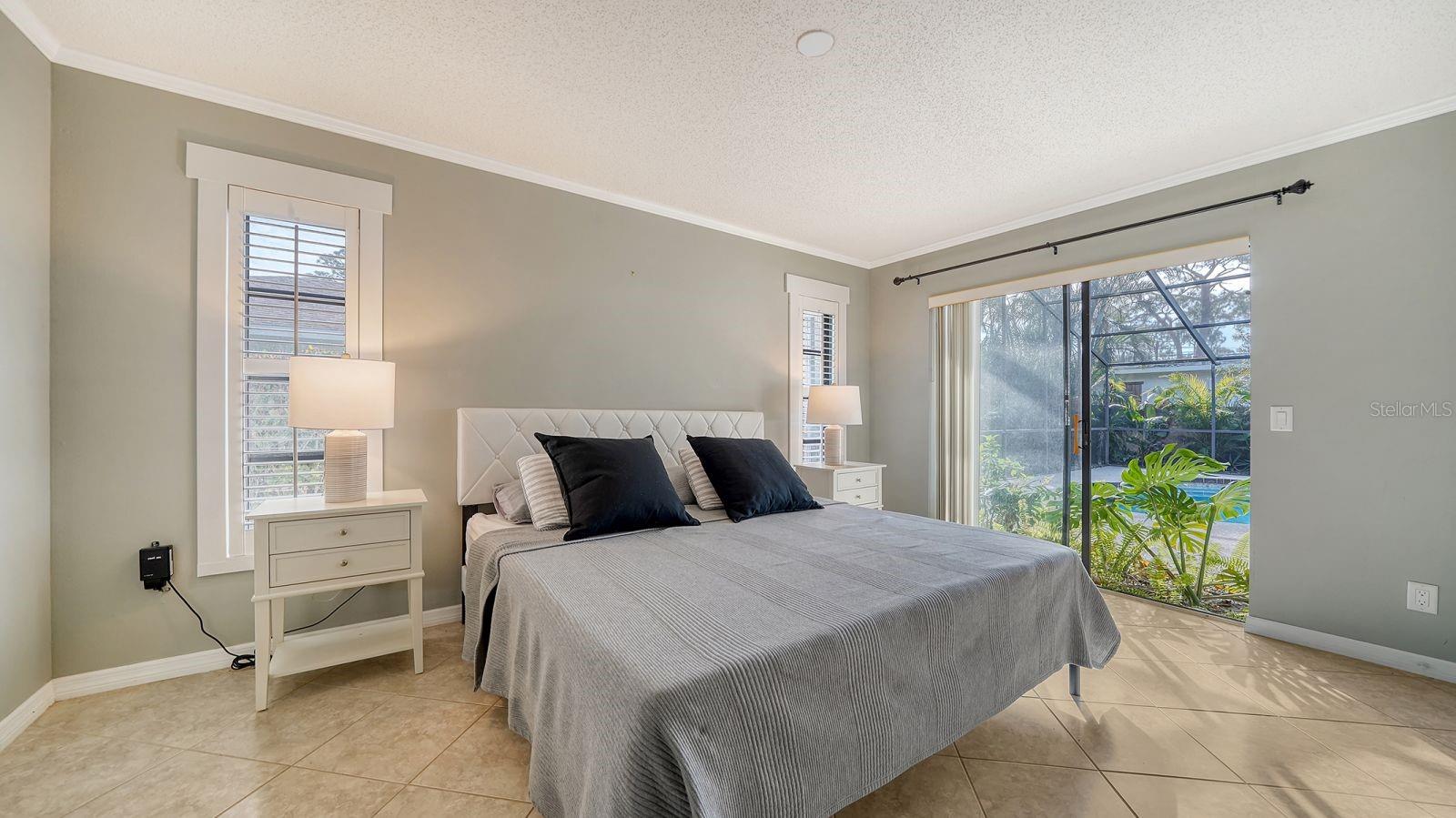 2291 PINE VIEW CIR, SARASOTA, FL, 34231