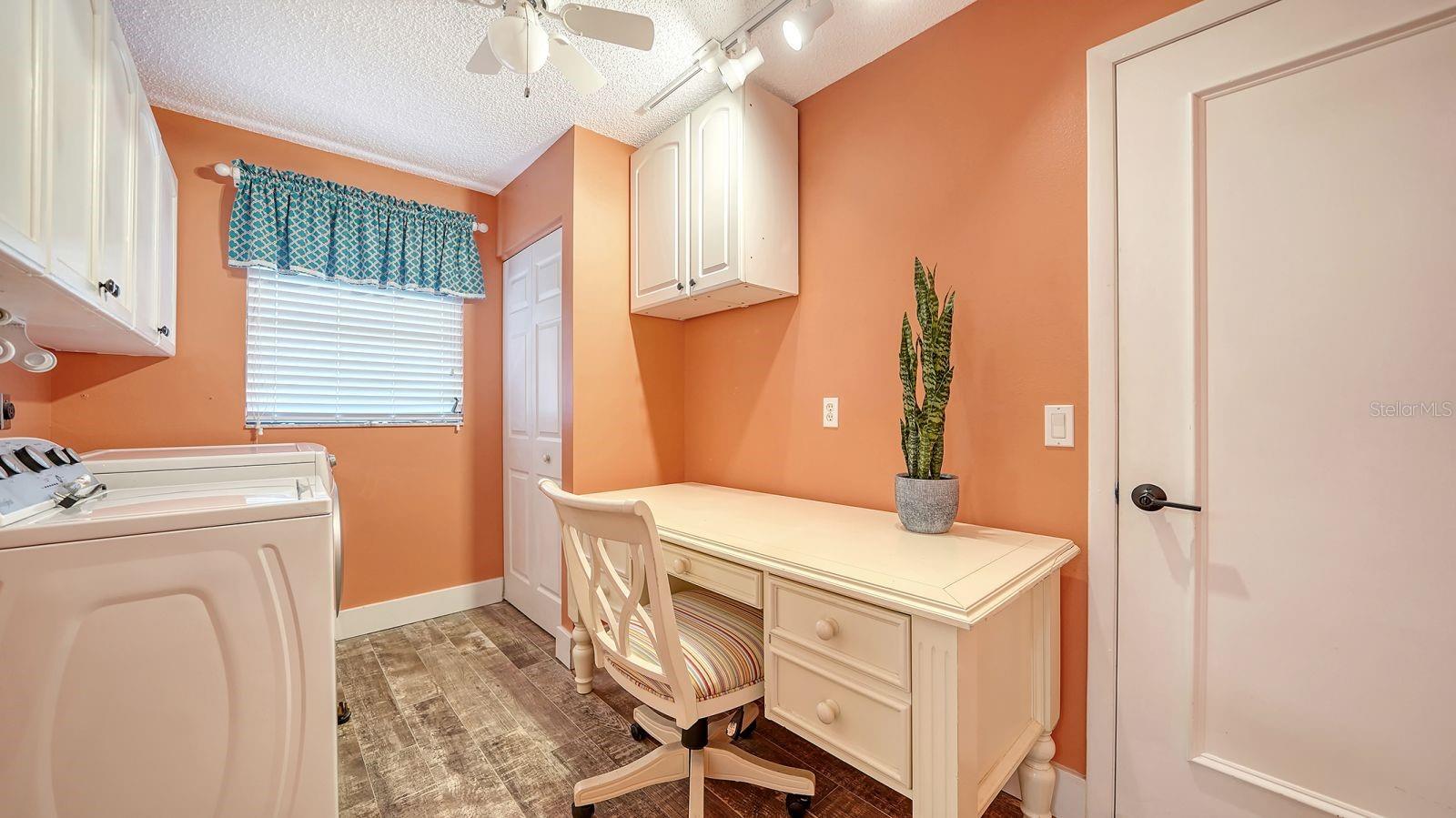 2291 PINE VIEW CIR, SARASOTA, FL, 34231