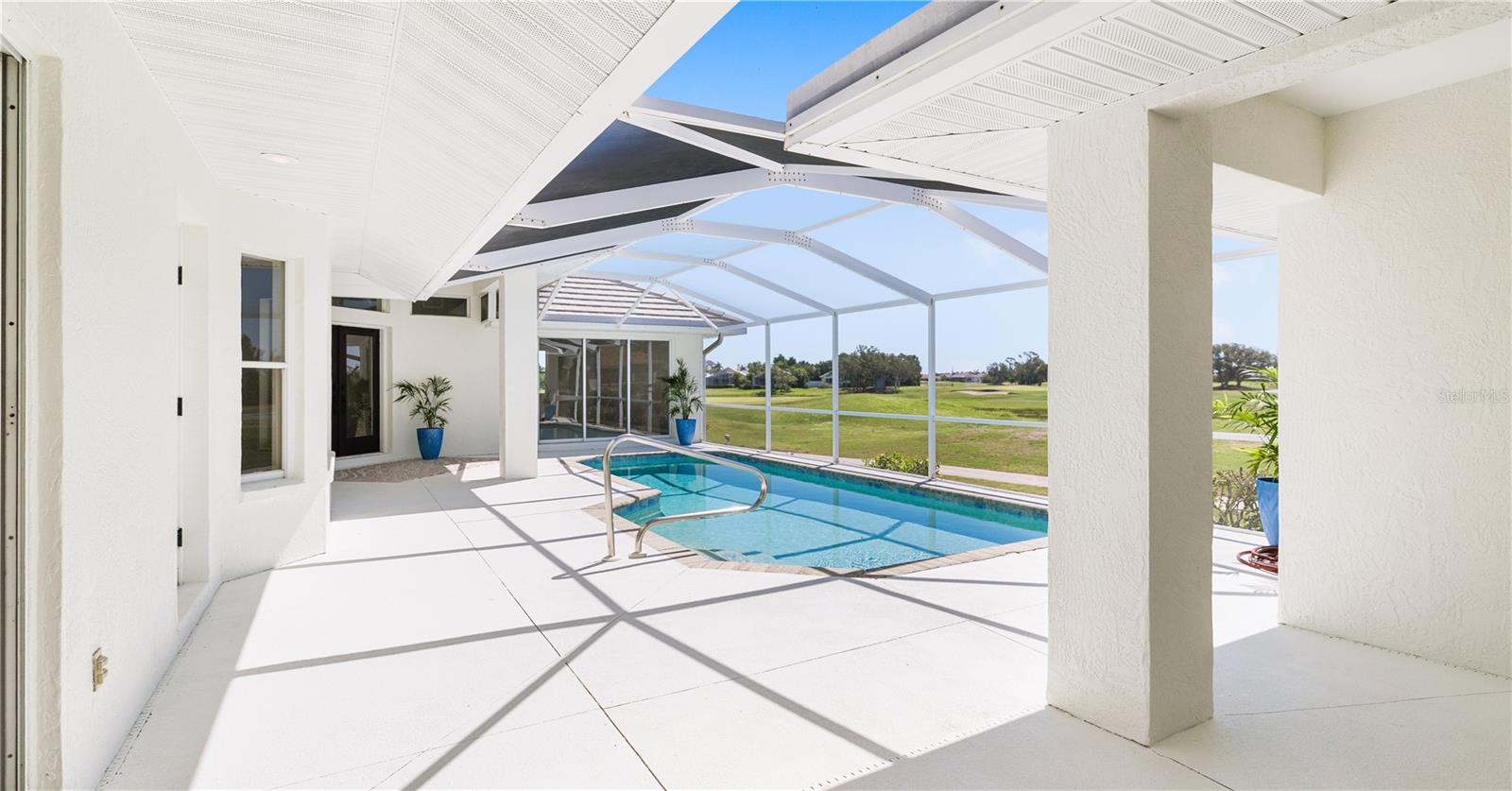 201 ARLINGTON DR, PLACIDA, FL, 33946